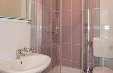 Apartments by the sea Igrane, Makarska - 17292 - Photo 42