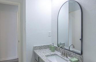 Cozy Arlington Villa near AT&T Stadium - Foto 46