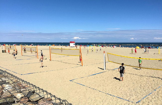 Inviting log House With 2 Terraces and Cozy Fireplace in Damp - Foto 24