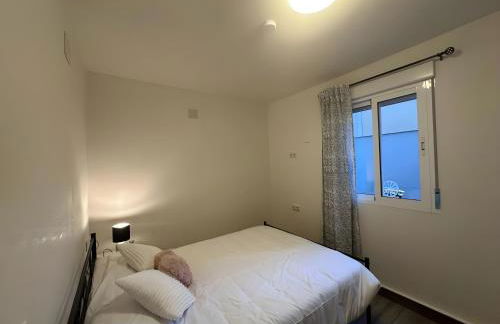 Mediterranean Breeze - Photo 11