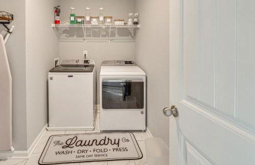 Quiet and Comfy Spring Hill Townhome with WFH Setup - Photo 26