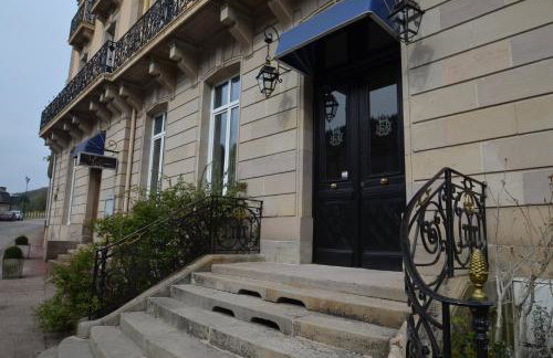 L'Empereur, sa Femme et le petit Prince - Foto 48