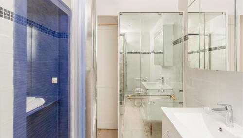 Saint Honore Louvre with AC - Foto 5, towels, Shower