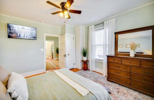 Family-Friendly Main St Gloucester Apt with Balcony! - Foto 15