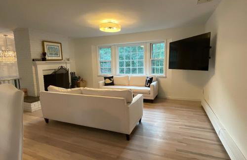 Lovely, spacious Hamptons house on quiet street - Foto 2