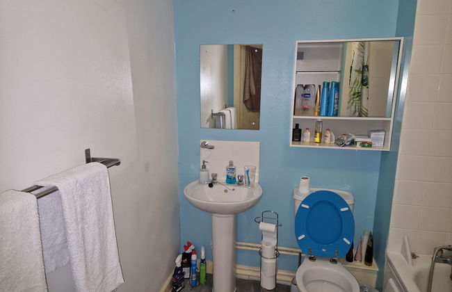 Remarkable 1-bed Apartment in Northampton Town cen - Foto 14