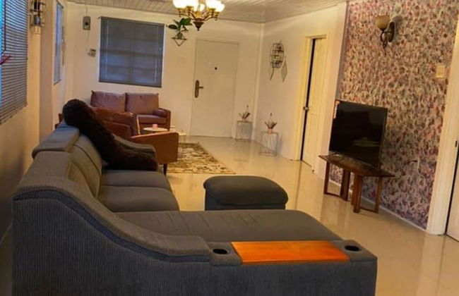 2 Bed Apartment - Sleeps 4 - Parking - Wifi - Foto 24