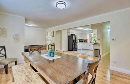 Oasis Hot Tub Pool Game Room - Foto 35