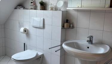 Schöne Maisonette-Wohnung in ruhiger Lage - Foto 4