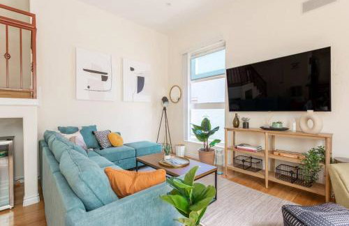 Ocean View Hot Tub Luxe House Steps to Sand - Foto 7