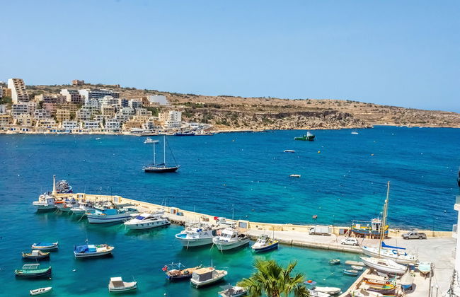 Harbour Lights Seafront Penthouse by Getaways Malta - Foto 15