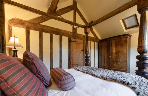 Cosy 2 bedroom apartment, terrace with Hot Tub 8am - 10pm plus private daily use of indoor pool and sauna 1 hour - Photo 2