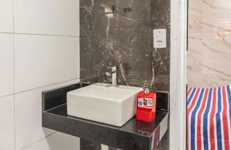 Casa Lindíssima e Espaçosa com 2 Piscinas - Adulto e Infantil, Perto da Praia, Opção da Piscina Adulto Aquecida Cobrado à Parte, 4 Quartos Frente as Piscinas, Área Gourmet Completa com Churrasqueira, Forno e Fogão a Lenha, Mesa de Bilhar, Lareira na Sala - Photo 24