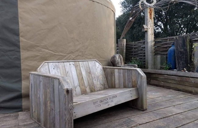 Bembridge Harbour Yurt - Log Burner - Wifi - Foto 9