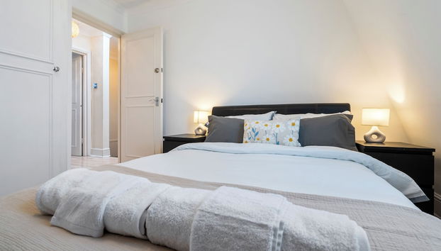 Charming London Apartment With 2 Bedrooms - Foto 3, Habitación