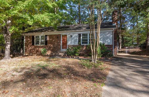 3BR Kid Friendly Fenced in Swingset - Foto 3