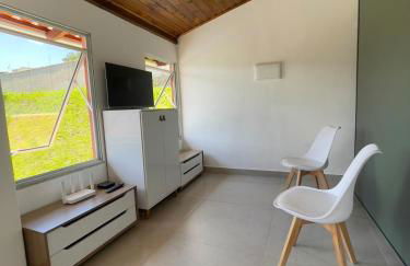 Tiny Garden House - Photo 10