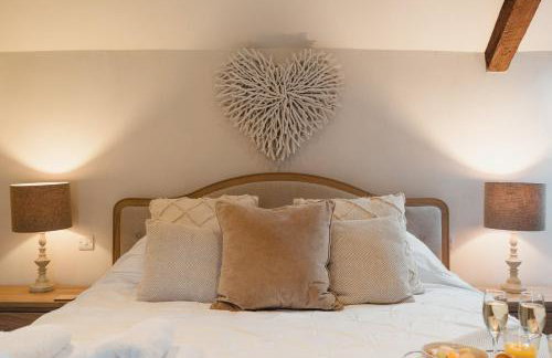 Rose End Cottage, a Luxury Getaway - Photo 5