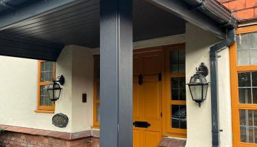 Woodlands Retreat, your own private lounge, bedroom, Bathroom and the use of a hot tub, we also live here - Foto 2