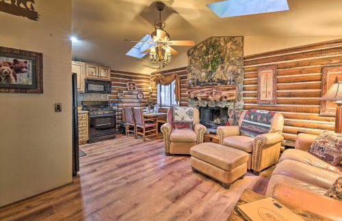 Family and Dog Friendly Rustic Lakeside Cabin - Foto 4