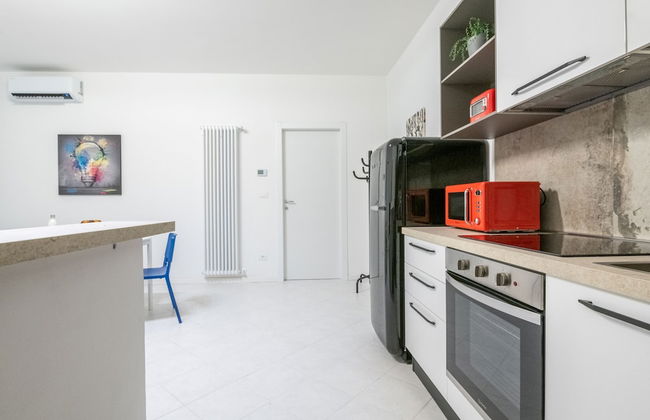 Chic Pop Apartment in Livorno - Foto 8