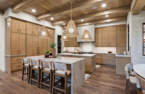 Pont de Rêves: Luxe Sundance Riverfront Chateau - Foto 16