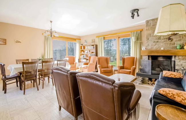 Quiet Valley View Retreat - Photo 16