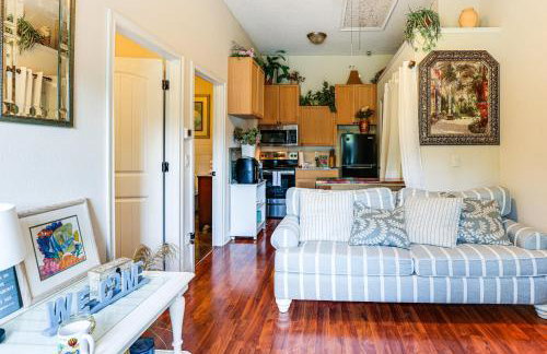 Canal-Front Retreat with Hot Tub and Dock in Tavares - Photo 4