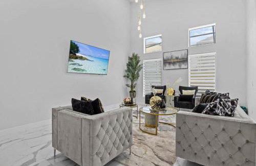 Serene Villa Haven at Allevo Homes - Foto 11