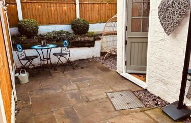 Overleigh Cottage, with optional Hot Tub hire - Photo 14