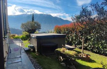 Magic Garden with Jacuzzi-Pool and Luxury Lake Como view - Foto 9