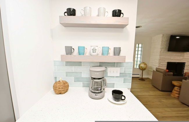 Mid Century Modern With Modern Touches 10 min Walk to Notre Dame 1831 - Foto 8