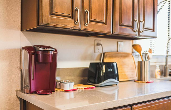 Not Affected by the Fire/spacious Retreat w/ Large Kitchen & Outdoor Patio - Foto 64