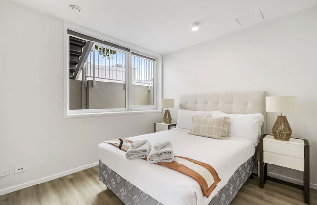 Brand New Retreat Halfmoon Bay-Netflix - Foto 2