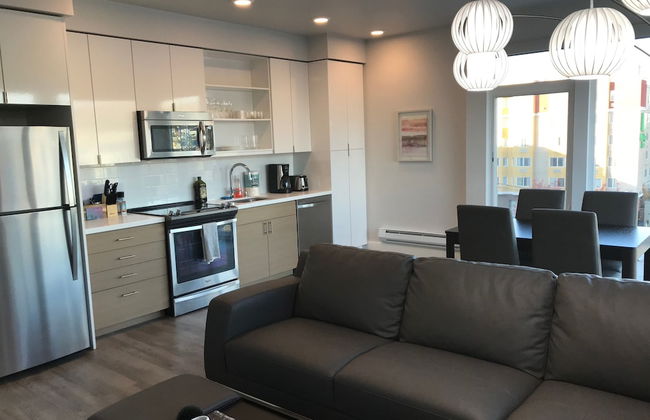 Domicile Suites at Mark on 8th - Photo 57