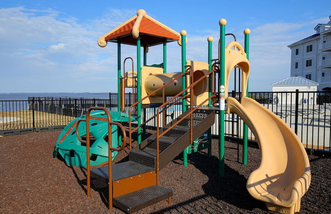 Waterside Resort - Photo 26