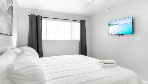 Charming Two Bedroom Sleeps 6! Close To Strip! - Foto 2