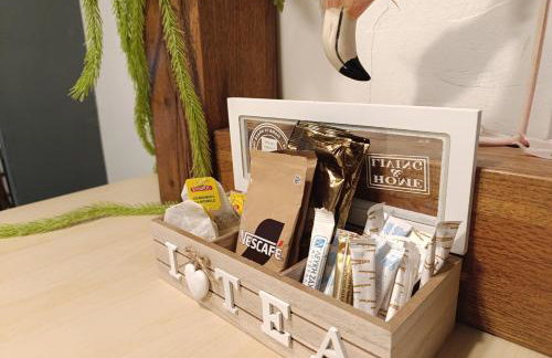 Isalos Urban Oasis Thessaloniki - Tranquil Garden Retreat - Walk to City Center - Free Easy Parking - Near Helexpo & University - Foto 8