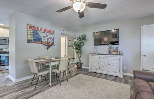 Steps to Lake Cheerful Camdenton Cottage! - Photo 5