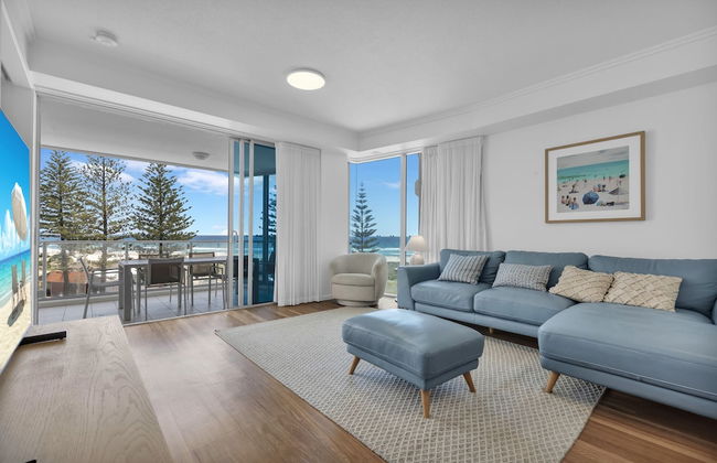 Reflection Tower Two - Foto 55