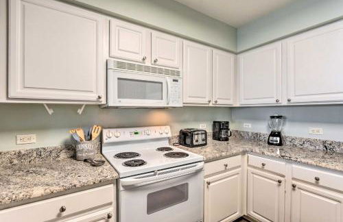 High-Rise Destin Condo with Balcony and Pool View - Foto 13