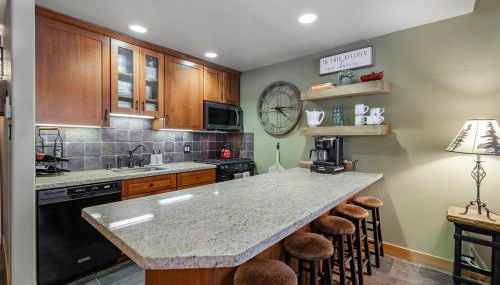 Cozy Northstar Village Family Condo Walk to Lifts 2 Full BA Excellent Location - Foto 3