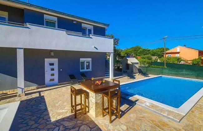 Hillside Villa in Trogir With Pool, Terrace, and Stunning City View - Foto 39