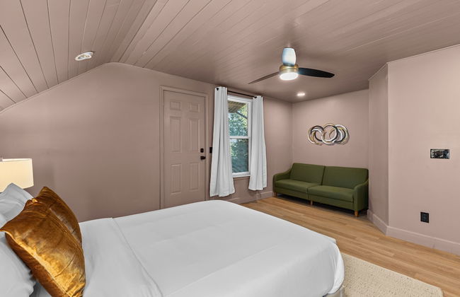 Wine Country Getaway | JZ Vacation Rentals - Photo 5