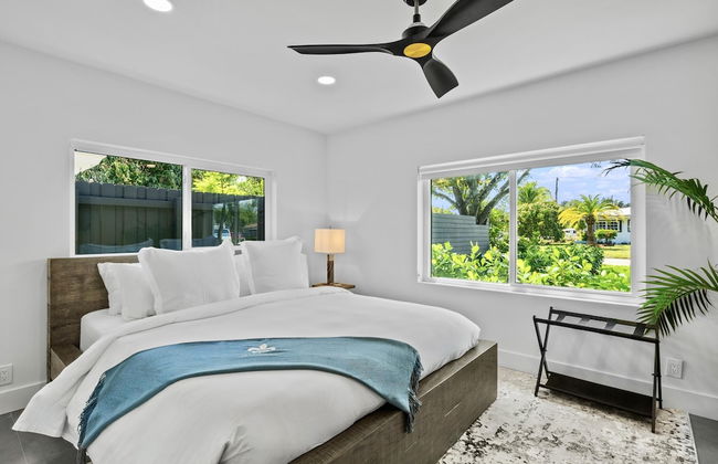 Stunning Poolside Luxury Retreat - Foto 3