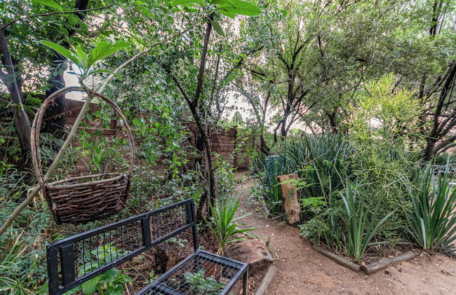 Stylish 2-bed Apartment in Centurion, Pretoria - Foto 24