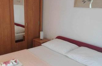 Apartments by the sea Bilice, Krka - 23875 - Photo 5