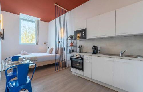 Studio équipé côté rue, parking gratuit - Foto 2