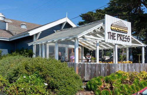 @ Marbella Lane Seaside Retreat, Walk to the Beach - Foto 31