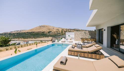 Celeste Luxury Villas - Foto 2, sunbed